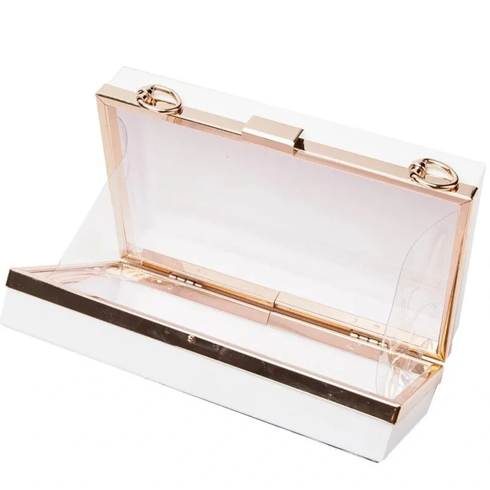 Red Trendy Over The Shoulder Clutch $100 USD Currency 💰Gold Hardware Crossbody
